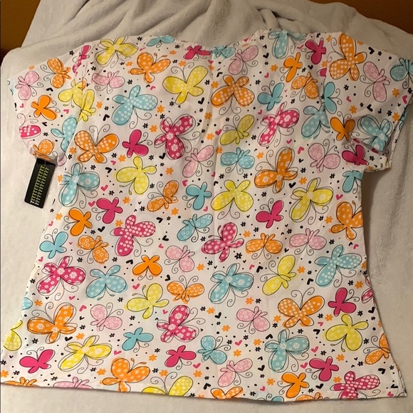 BNWT Colorful Butterfly Print Scrub Top by Just Love - Picture 7 of 7